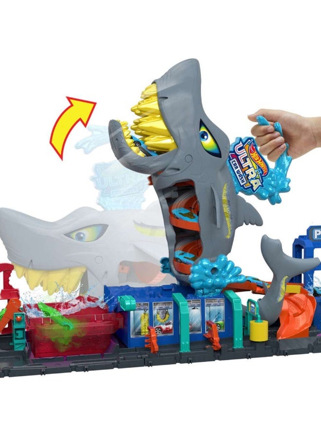 Hot Wheels Hot Wheels City Let's Race Ultra Shark Car Wash with Color Reveal Toy Car (1:64)  - Image 3
