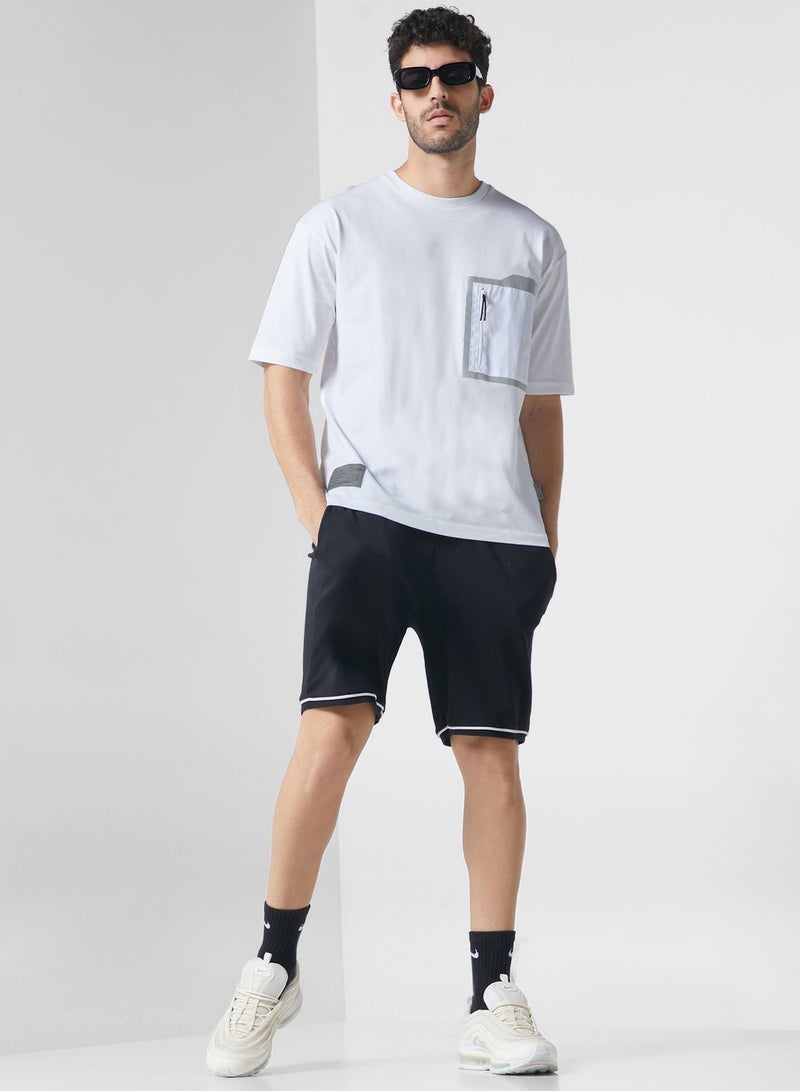 izzue Logo T-Shirt - Image 4