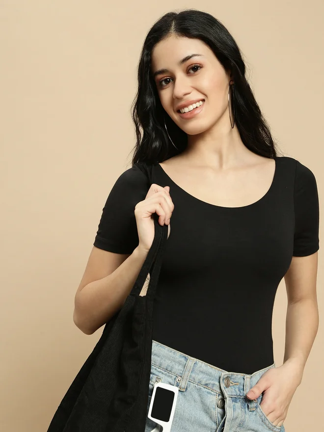 Ecolore Black Short Sleeve Fitted Top