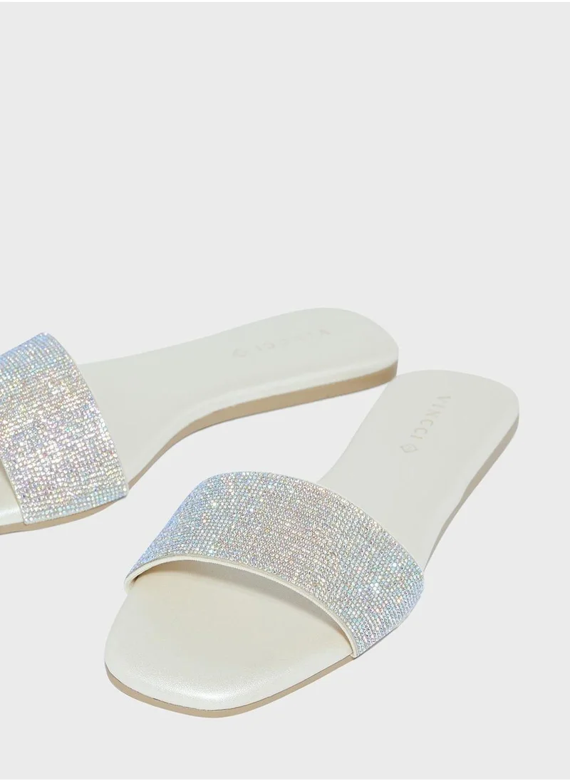 فينتشي One Strap Flat Sandals