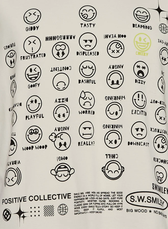 اس بي كاركترز Men Regular Fit Crew Neck Short Sleeve SmileyWorld Print T-shirt