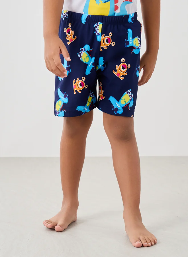 Styli Graphic Print Reglan Sleeve Swim T-Shirt with Shorts and Cap Set