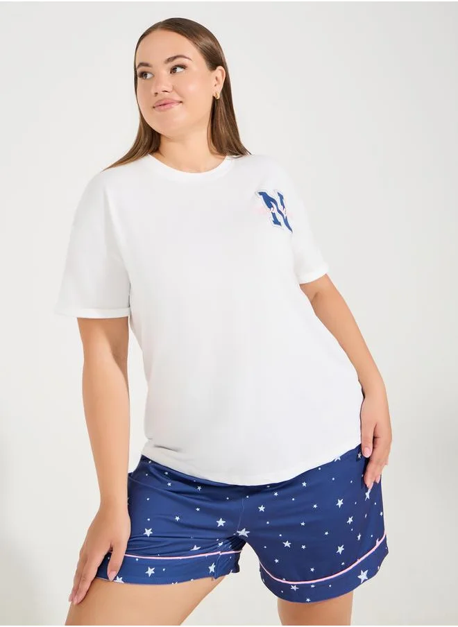 Styli Plus Size Graphic Print T-Shirt & Stars Print Pyjama Set