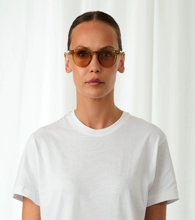  اكسبليست باوتس نظارات شمسية أنيقة للجنسين جيمس زيتوني - بني فاتح - Image 4