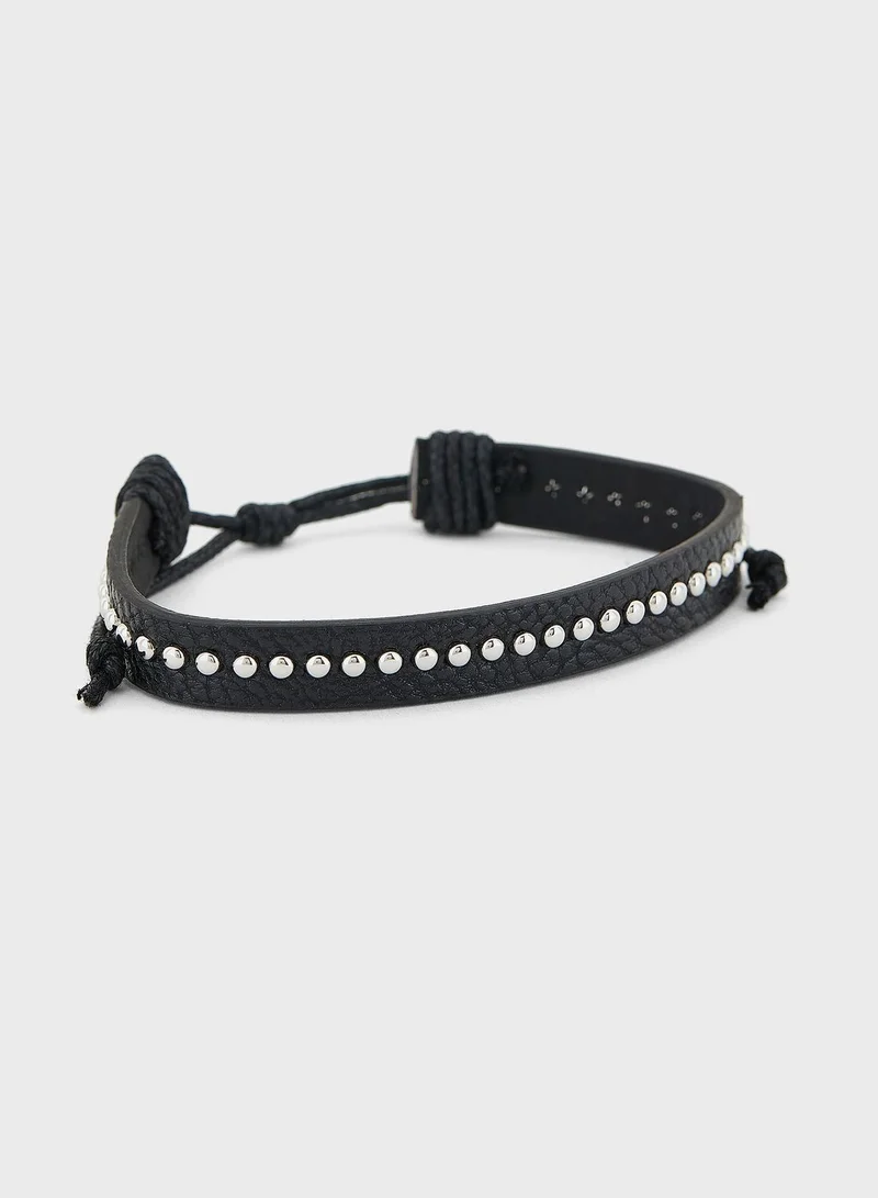 Seventy Five 4 Pack Beaded Skull Bracelet Set