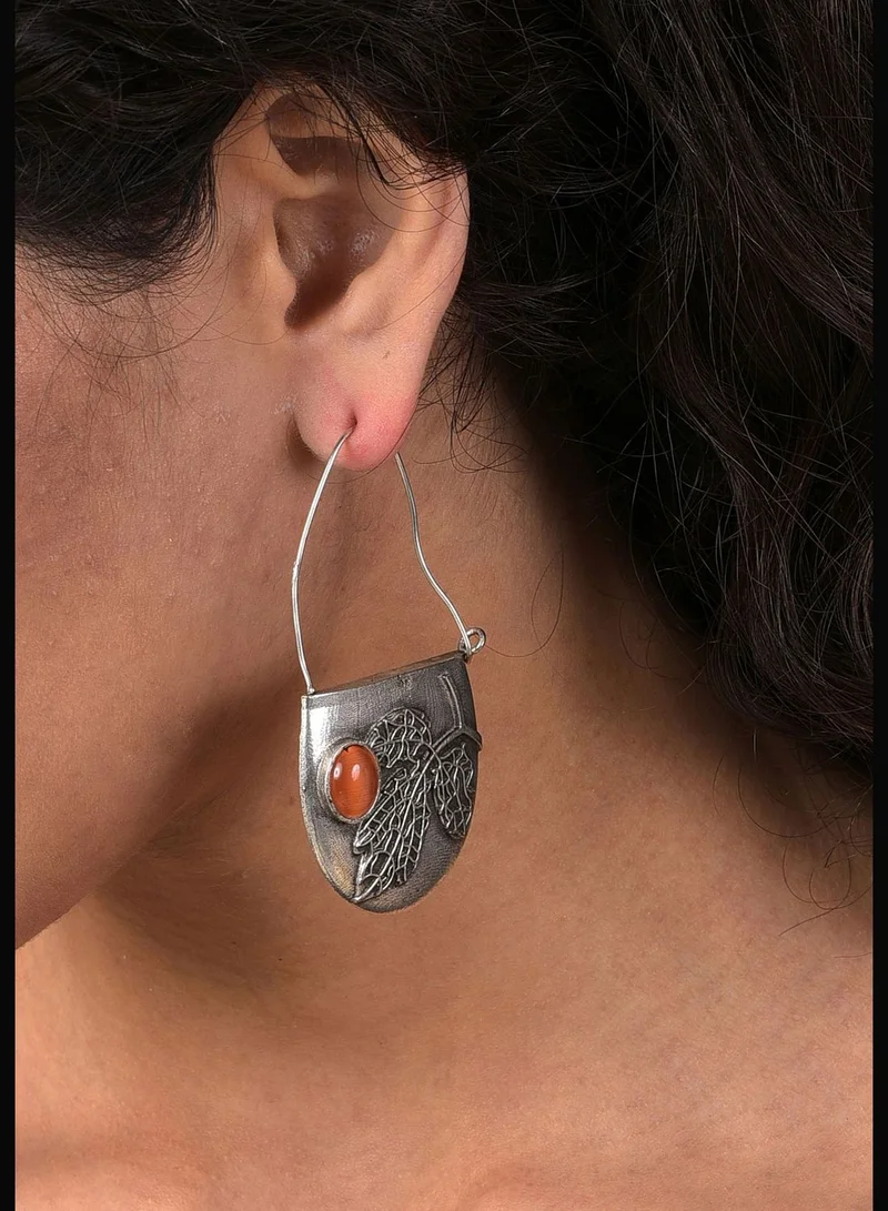 SOHI Silver Plated Designer Stone Drop Earrings