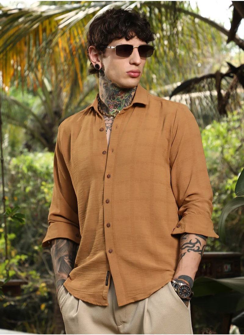 كامبوس سوترا Men's Yellow Ochre Graph-Texture Shirt For Casual Wear | Spread Collar | Long Cuffed Sleeves | Button Closure | Shirt Crafted With Comfort Fit For Everyday Wear