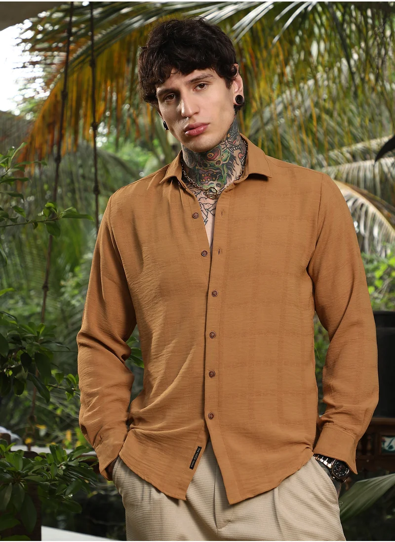 كامبوس سوترا Men's Yellow Ochre Graph-Texture Shirt For Casual Wear | Spread Collar | Long Cuffed Sleeves | Button Closure | Shirt Crafted With Comfort Fit For Everyday Wear