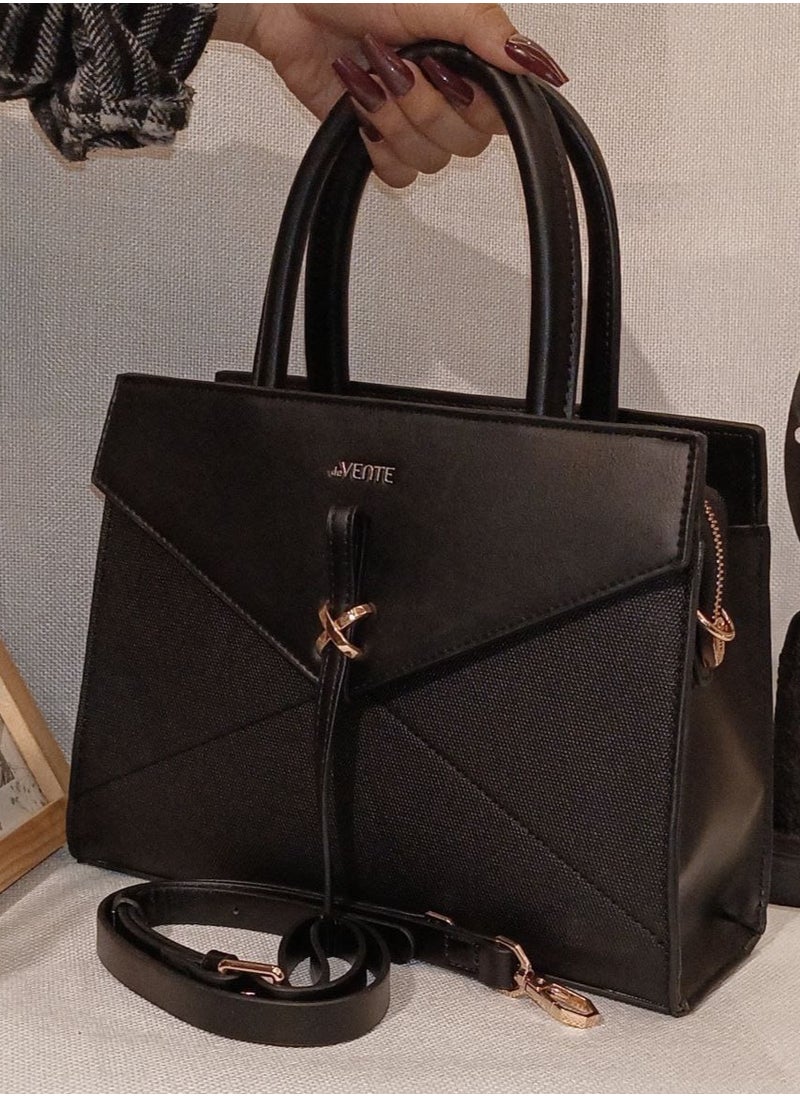 PACIFIC - Women's shoulder bag with dimensions and sizes suitable for storage - Image 1