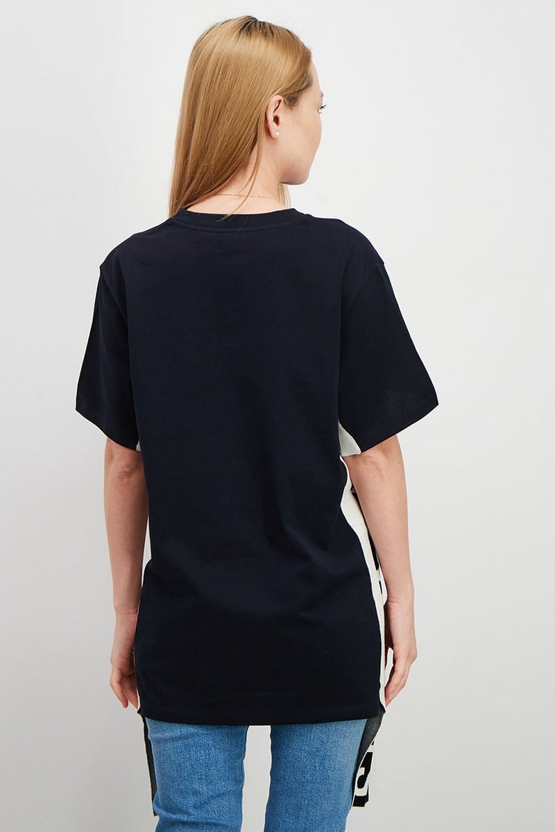 STELLA MCCARTNEY تي شيرت نسائي بياقة دائرية بأكمام قصيرة بتصميم محكم، أزرق داكن - Image 4