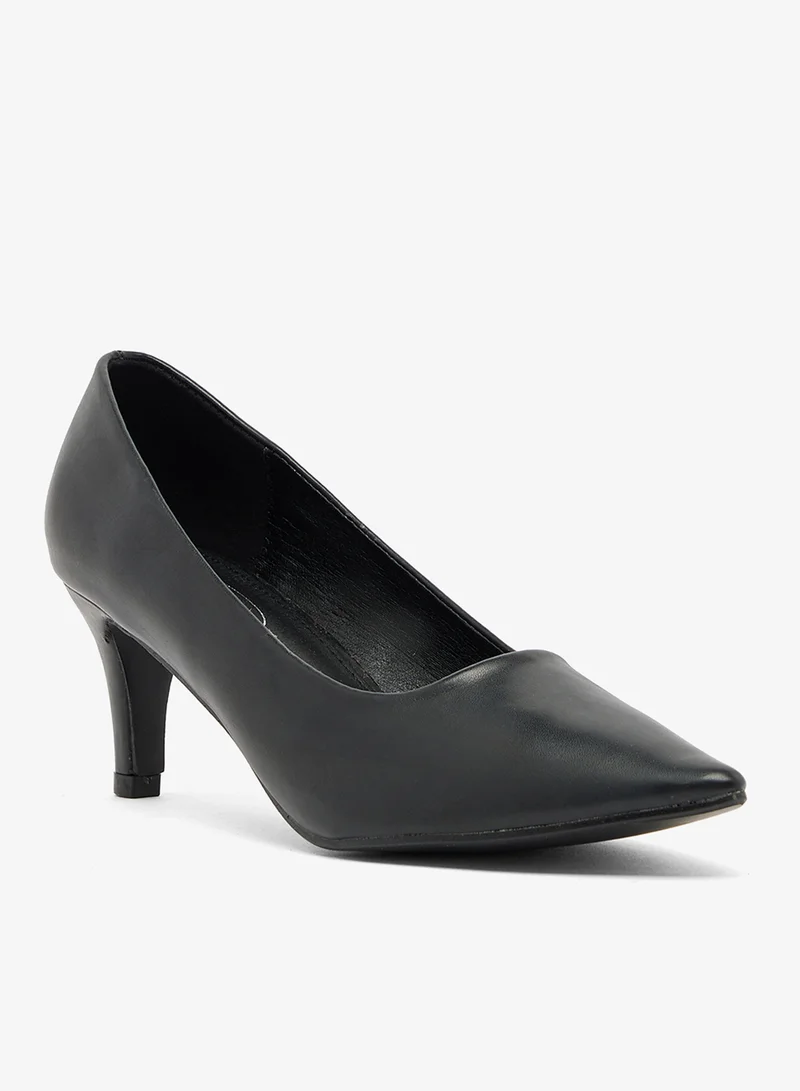 Spot-On Heeled Pointed Pump