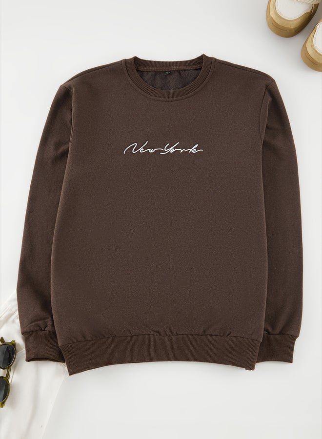 trendyol Brown 100% Cotton Regular Cut City Embroidered Crew Neck Sweatshirt - Image 2