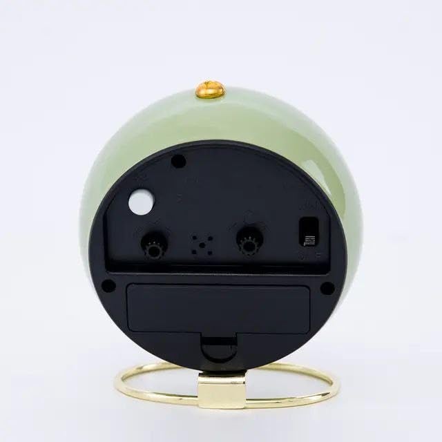 CLOUDTAIL CHOICE Alloy Steel Analog Alarm ClocksRetro Backlight Cute Simple Design Small Silent NonTickingBattery PoweredFor KidsBedroomTravelKitchenBedside DesktopGreen 394 Inch 10 cm - Image 3