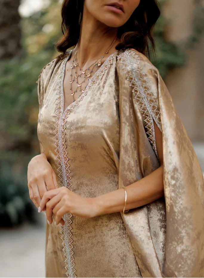 مايسون_ارابيلا آيلا قفطان مطرز