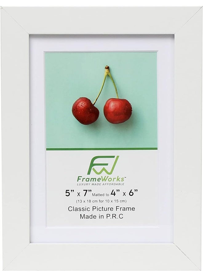 FrameWorks 5x7 mat to 4x6 Classic Wooden Picture Frames Tempered Glass/White / 2-Pack - Image 3