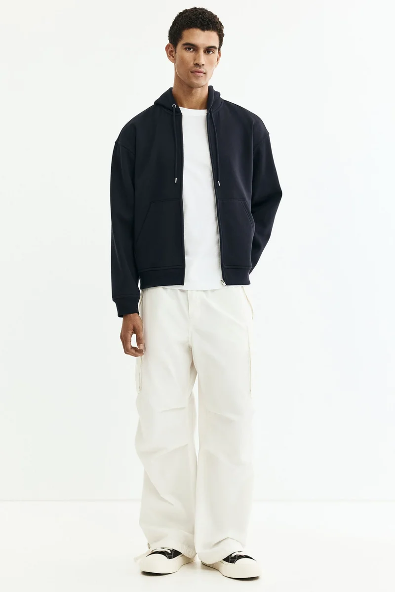 اتش اند ام هودي بسحاب بقصّة واسعة