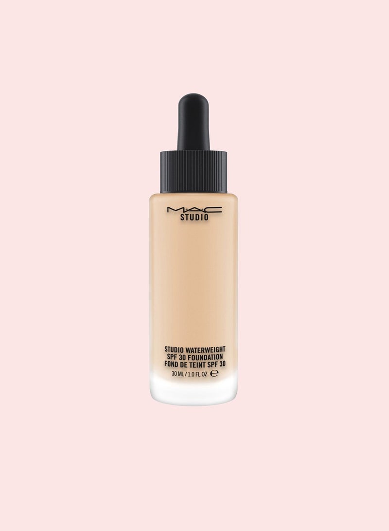 MAC Cosmetics Studio Waterweight SPF 30 Foundation - NC25 - Image 1