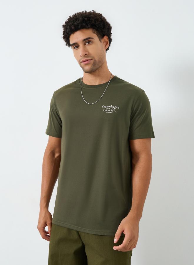 Styli Men Olive Graphic Print Short Sleeve T-Shirt - Image 3