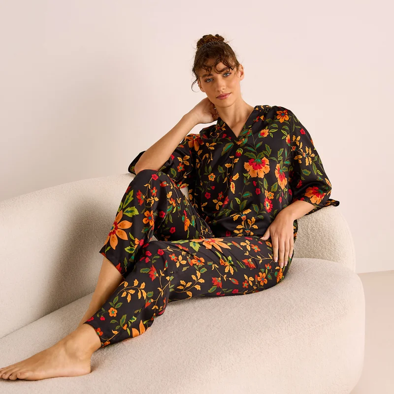 سبلاش فيڤ Floral Print Satin Top and Pyjama Set