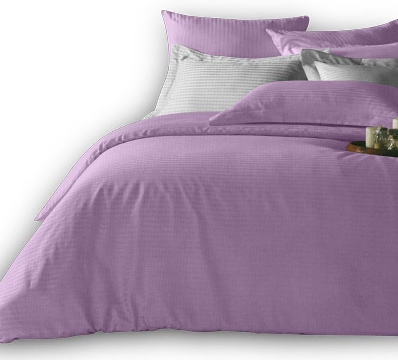 Family Bed - Family Bed 014 Plain Striped Comforter 3 Pieces 240x240cm - Image 2