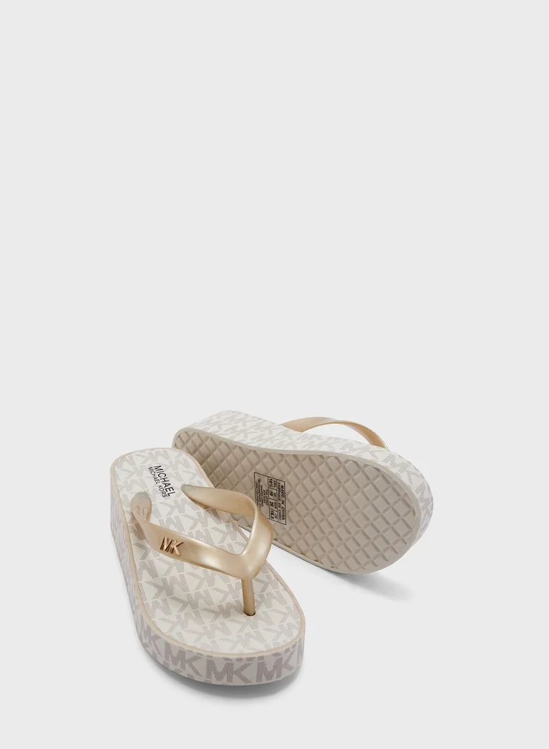 Michael Kors Youth Gage Kylo Flip Flops