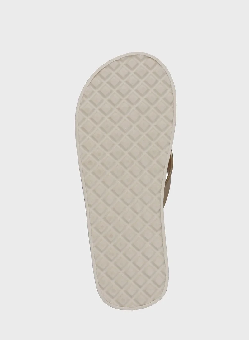 Michael Kors Youth Gage Kylo Flip Flops