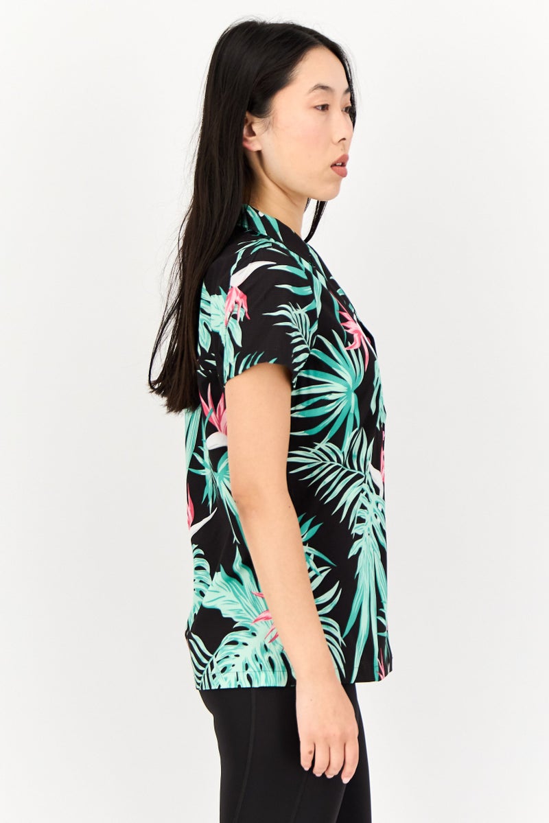 PUMA Women Sportswear Fit Short Sleeve Outdoor Camp Shirt, Multicolor - Image 2