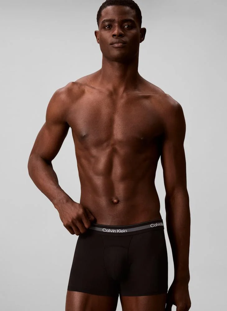 كالفن كلاين ثلاث قطع بوكسرات شبكية أيقونة نشطة