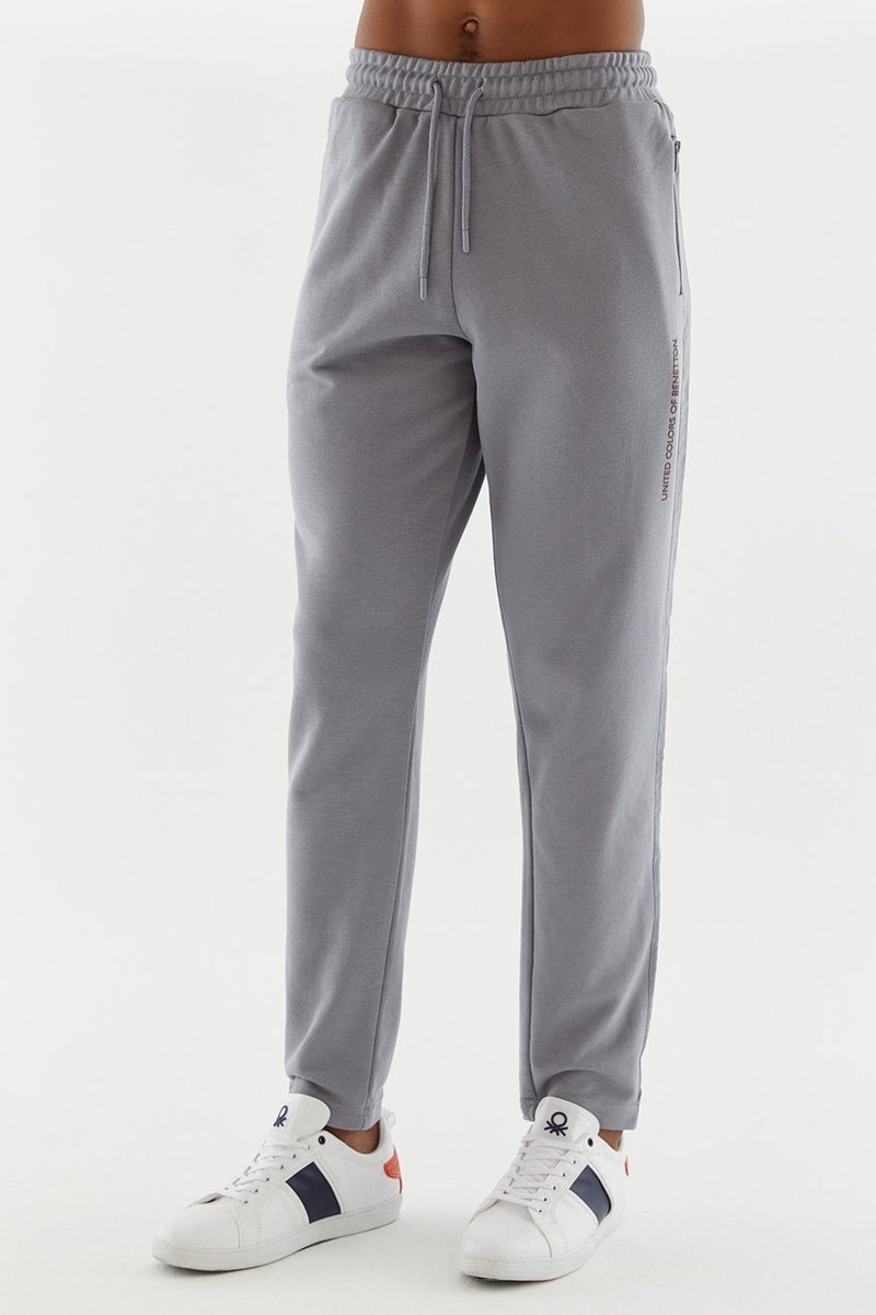 UNITED COLORS OF BENETTON Men's Jogger Pants  - Image 2