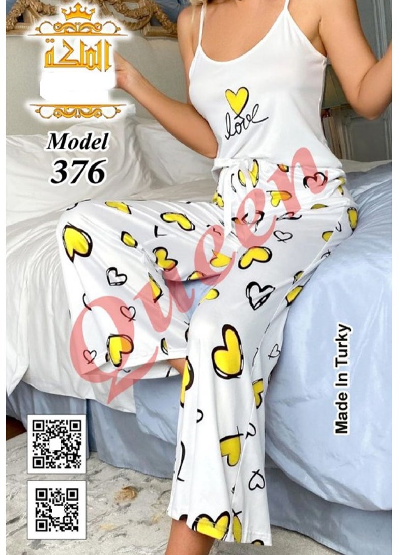 Two-Piece Pajamas Made Of Butter Lycra - With Hearts Print - Image 3