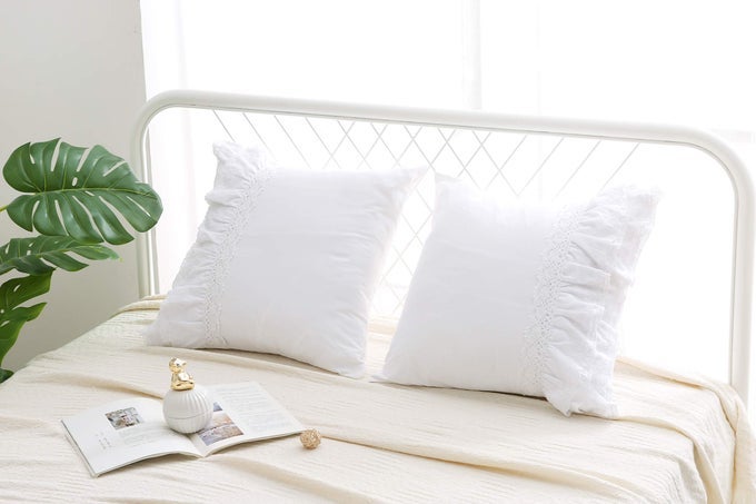 WHITE LACE SQUARE PILLOW COVERS EURO SHAMS WITH RUFFLES COTTON 18X18 2PACK ZIPPER CLOSURE LUXURY ELEGANT