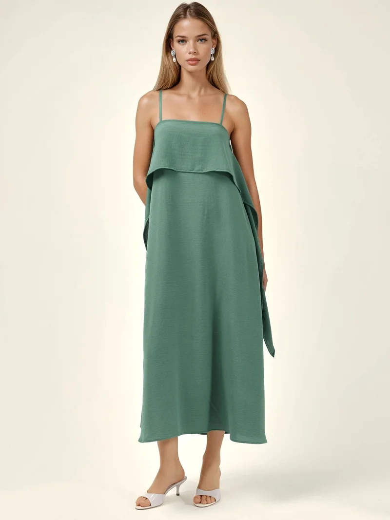 هيكاب Square Collar Layered Spaghetti Strap Maxi Dress