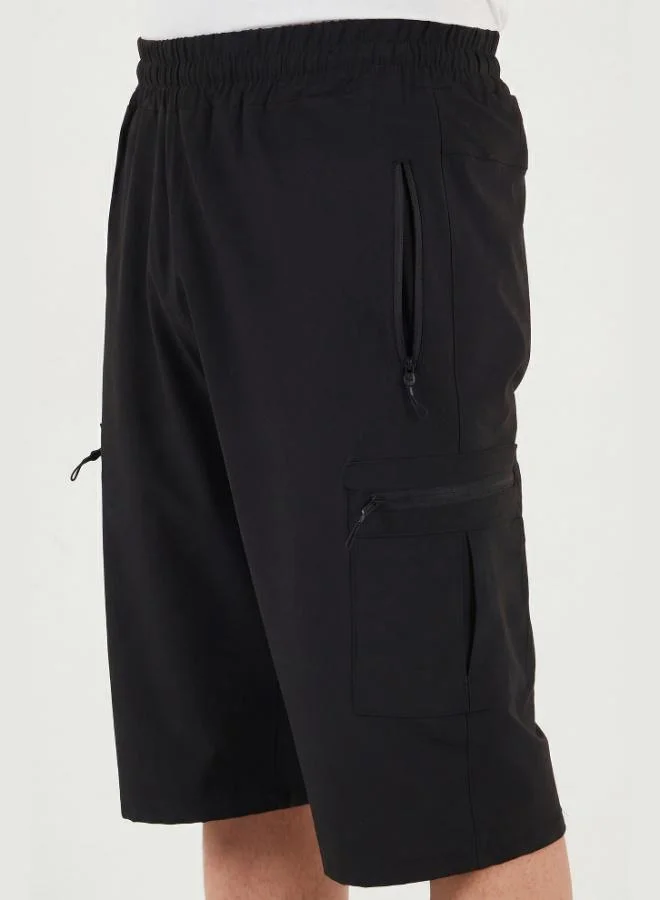 Buratti  Buratti Elastic Waistband Pocket Cargo Shorts Men's SHORTS 693763 for Men | Best Price UAE