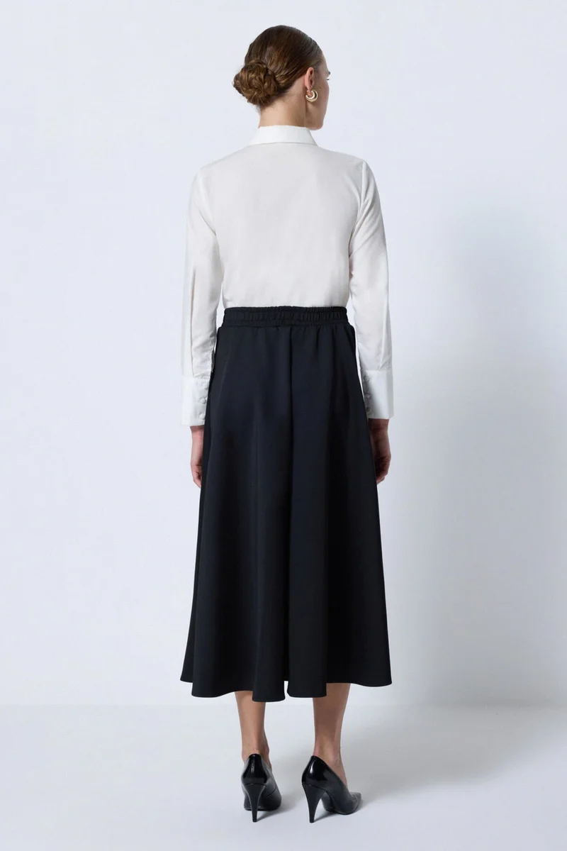 توتشي Elastic Waist Scuba Skirt