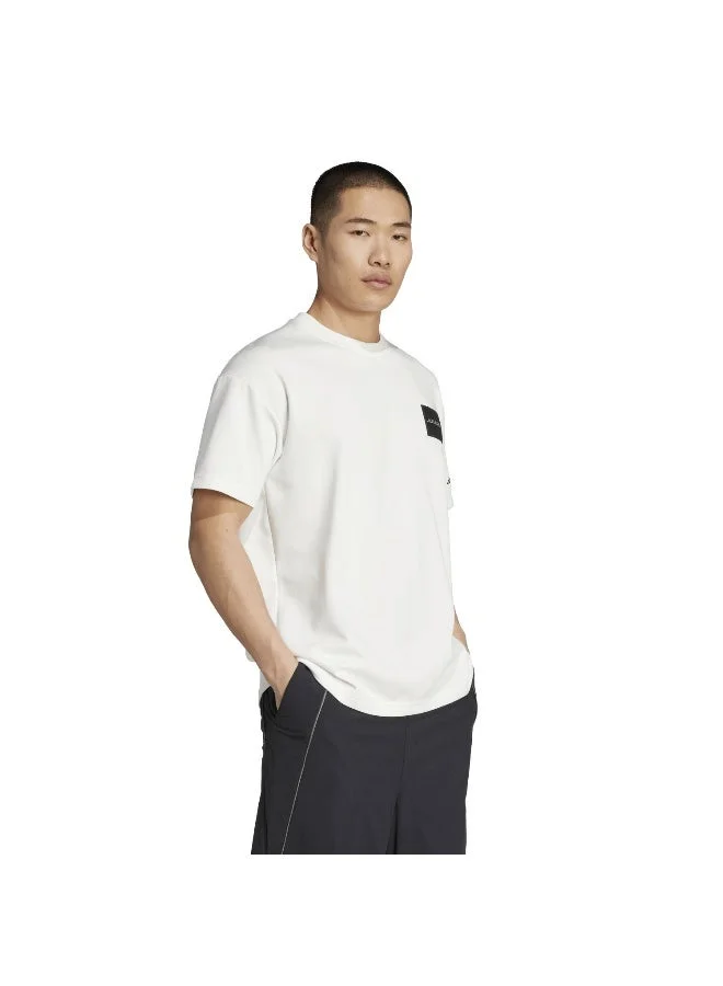 اديداس تيشيرت جرافيك أبيض للجنسين