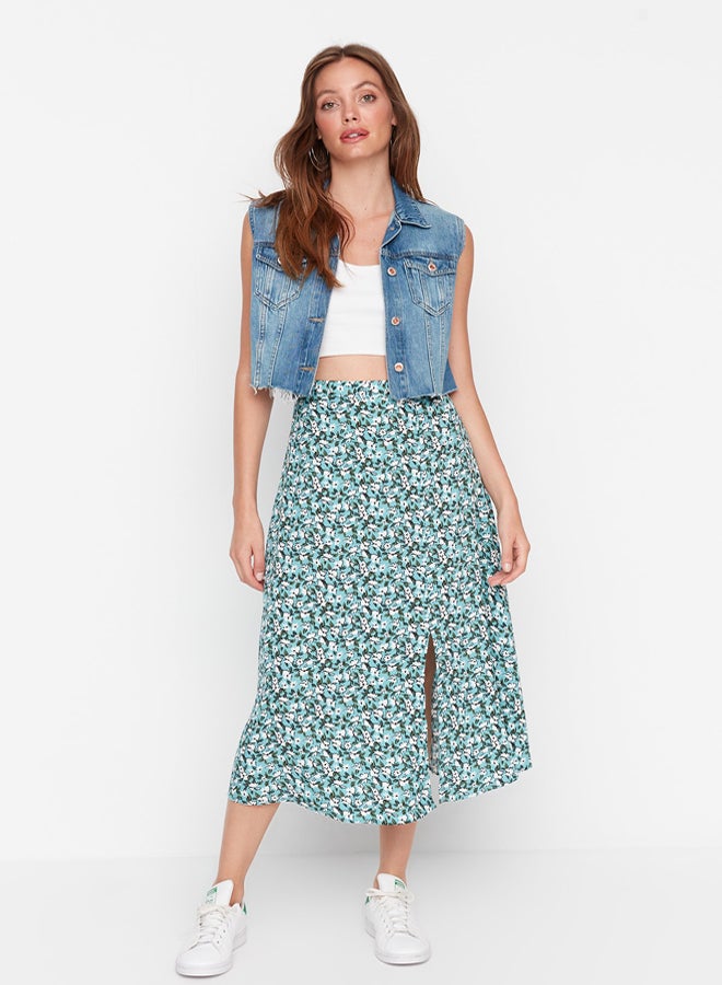 trendyol Green Slit Detail Floral Patterned Viscose Woven Midi Skirt  - Image 1