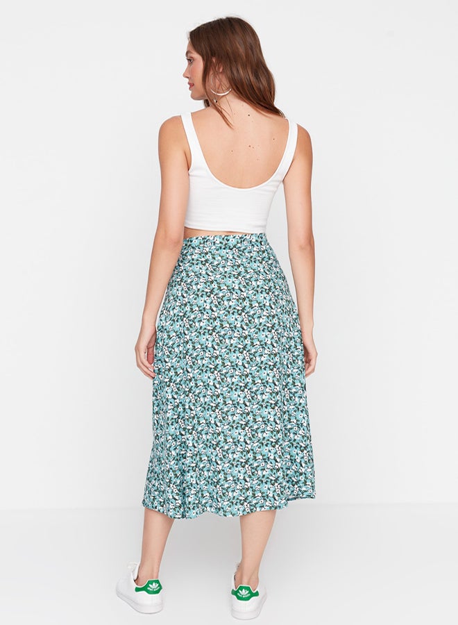 trendyol Green Slit Detail Floral Patterned Viscose Woven Midi Skirt  - Image 5