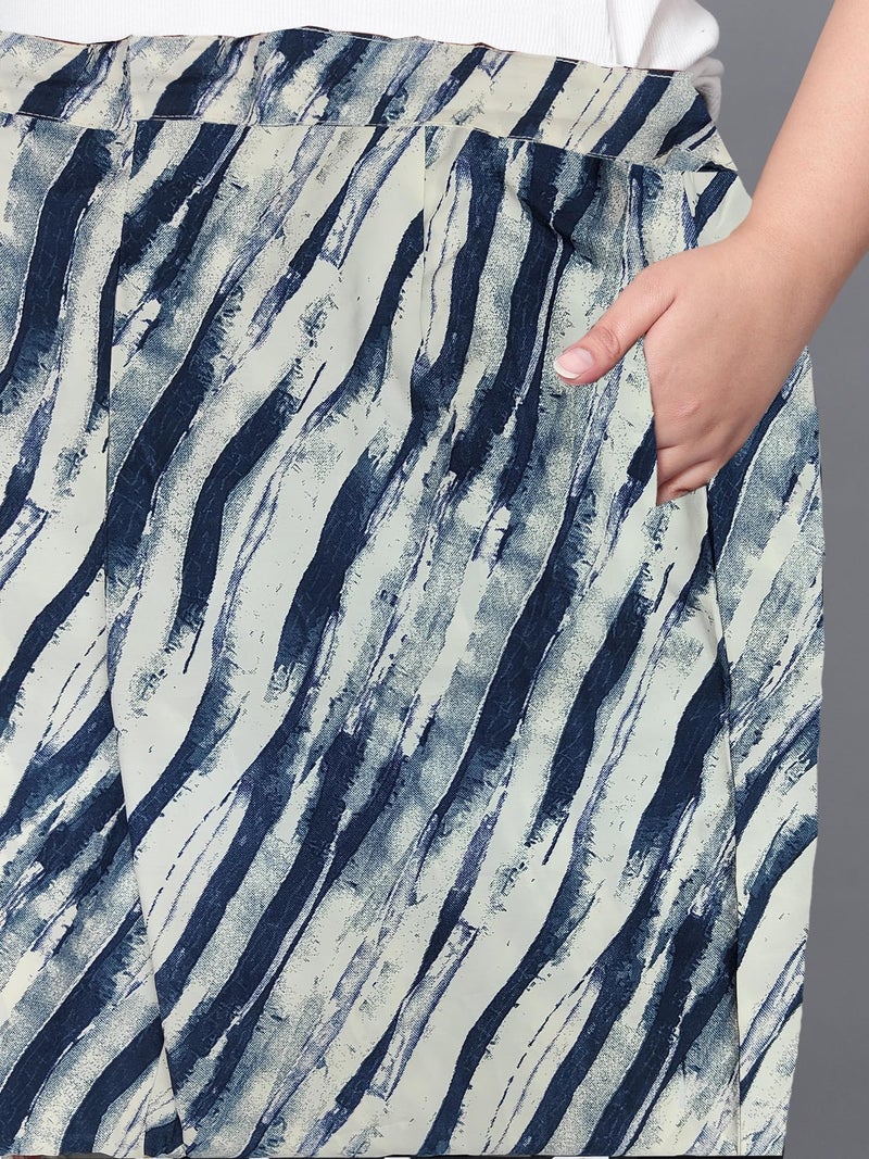 Indietoga Women's Polyester Plus Size Casual Co-Ords Set (10001472_Blue Printed_7XL) - Image 5