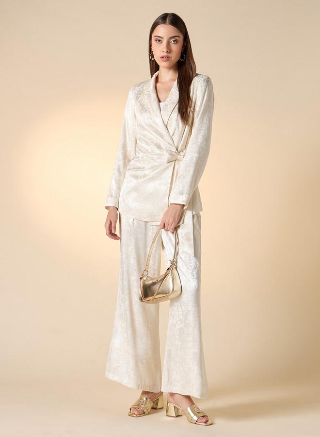 ايكونيك جاكيت بارز الملمس بأكمام طويلة وياقة طويلة وحزام ربط من آيكونيك - Image 2