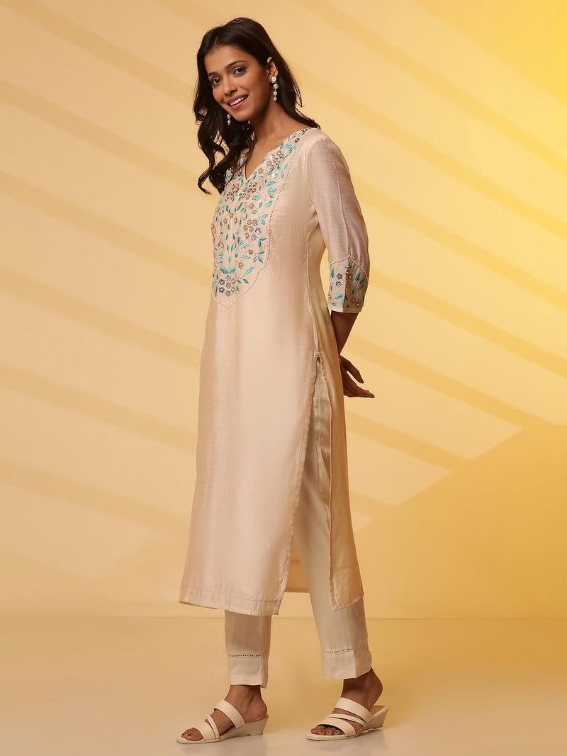 Aurelia Whote Embroidered Kurta, Trousers and Dupatta Set (Size: M)-24FEAS15111-704735 White - Image 3