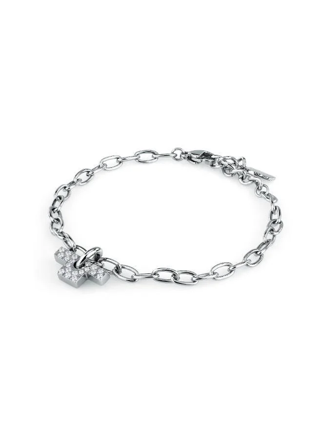 تروساردي سوار على شكل حرف