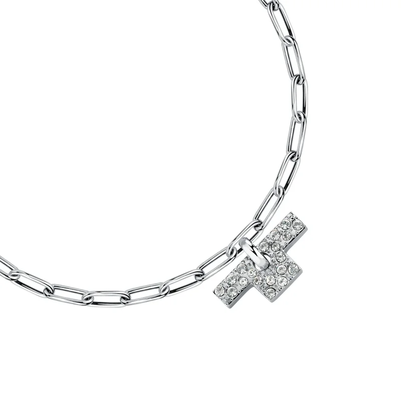 تروساردي سوار على شكل حرف