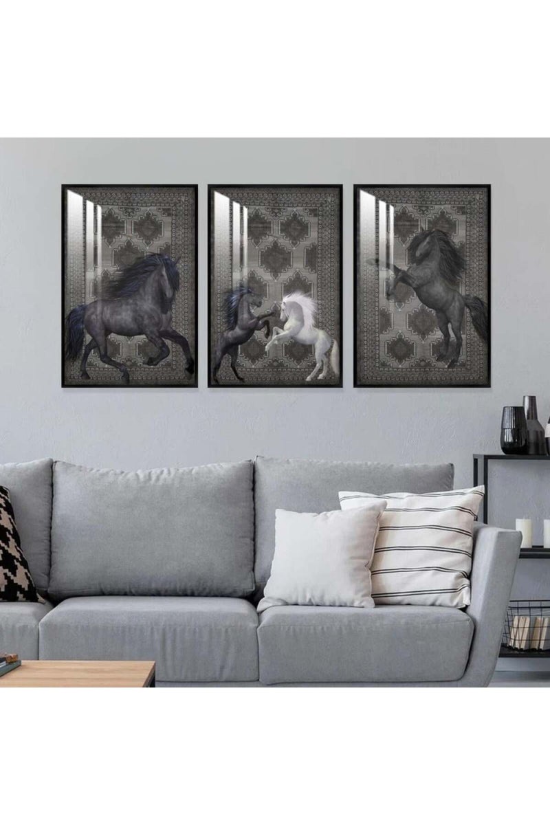 Marktna Three wooden wall painting with a horse design, with a frame and a clear acrylic layer. - Image 1