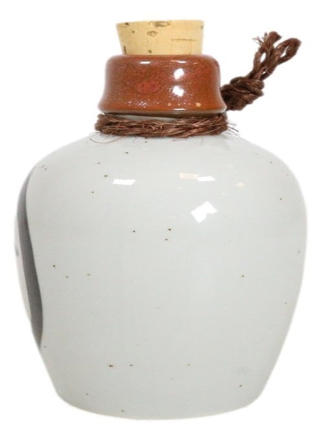 إيبروس جيفت قارورة توزيع صلصة الصويا (شويو) من الخزف المزجج الياباني التقليدي من إيبروس، سعة 6 أونصات، صنع في اليابان، مناسبة كديكور للمطبخ المنزلي ولإكمال لوازم المطاعم (أبيض مع شريط تقليدي). - Image 3