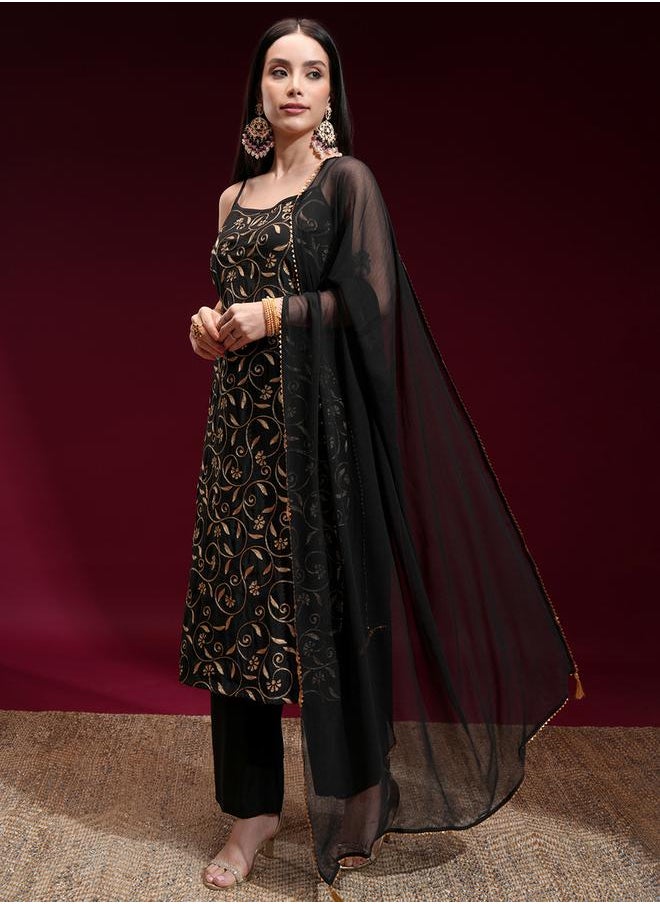 Vishudh Women Black Kurta Set with Trousers and Dupatta by Styli  - Image 4