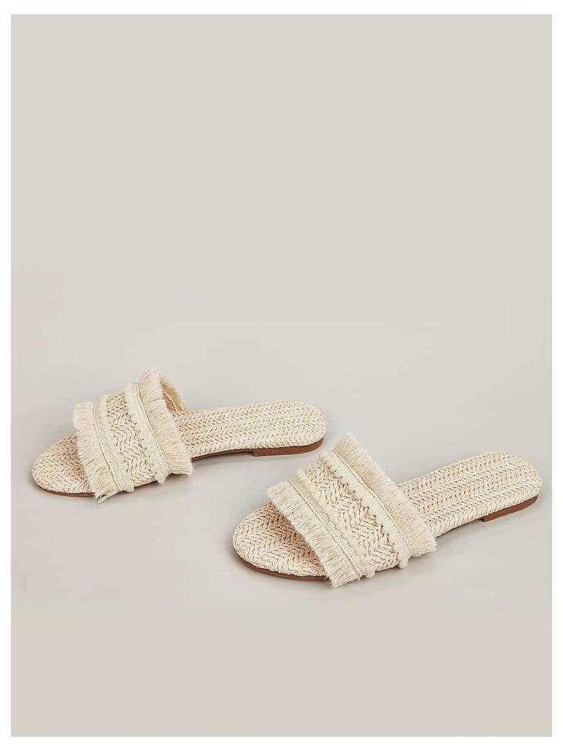 OYOANGLE Women's Fringe Straw Sandals Crochet Open Toe Single Band Flat Slip On Sandals Beige 7 - Image 5