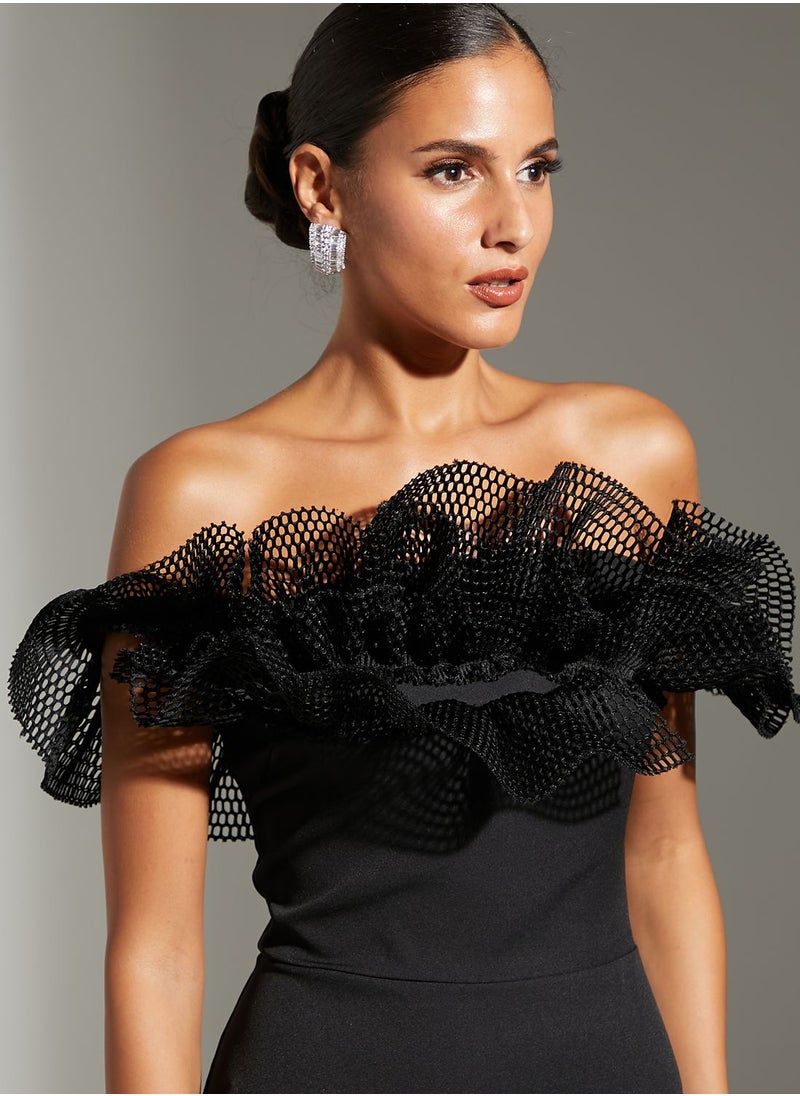 Namshi x - Zena Louay Strapess Gown With Gathered Ruffles - Image 1