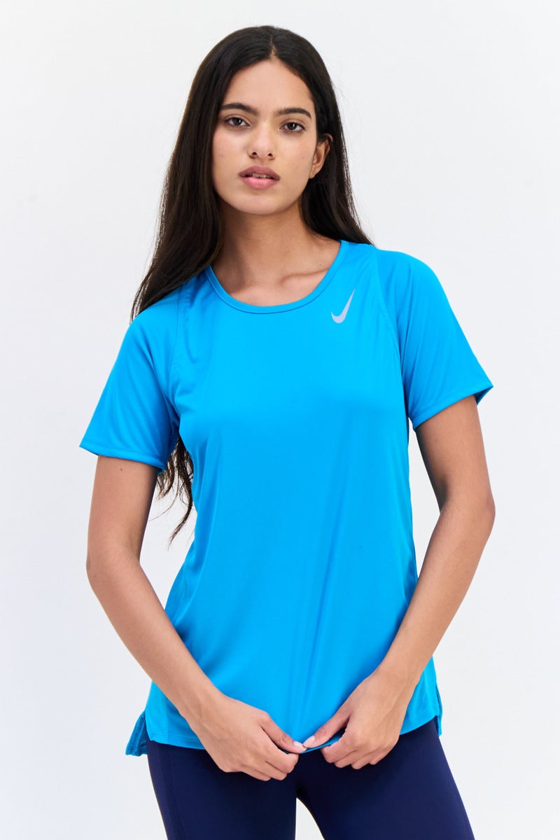 Nike تي شيرت جري نسائي بأكمام قصيرة من دري فيت، تركواز - Image 1