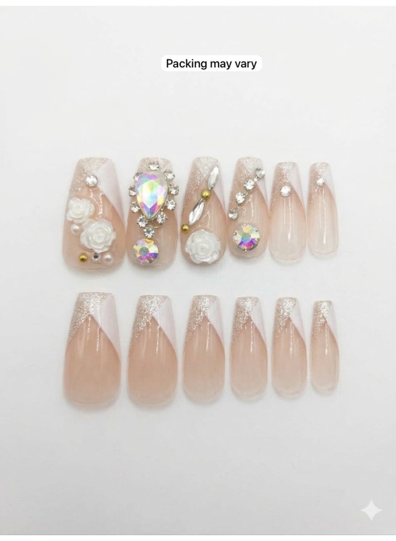 Artificial nails for the hand, modern shapes