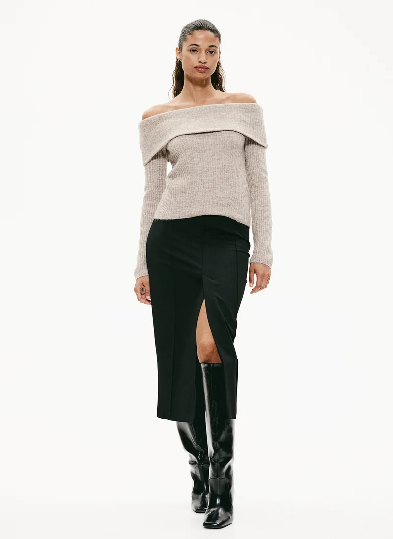 H&M Off-The-Shoulder Jumper